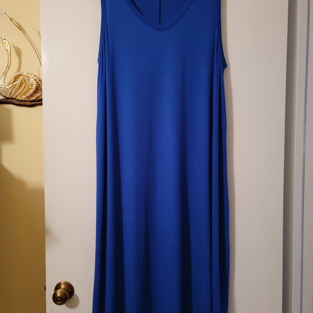 Gift sleeveless dress